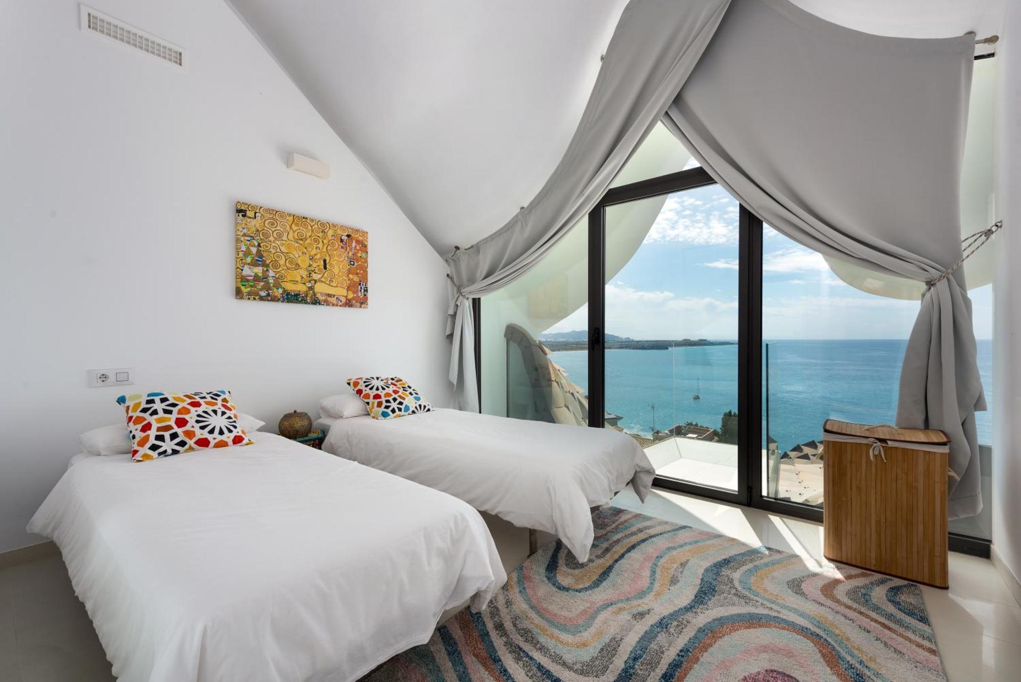Rentitspain Casa Del Acantilado Piscina Climatizada サロブレーニャ エクステリア 写真