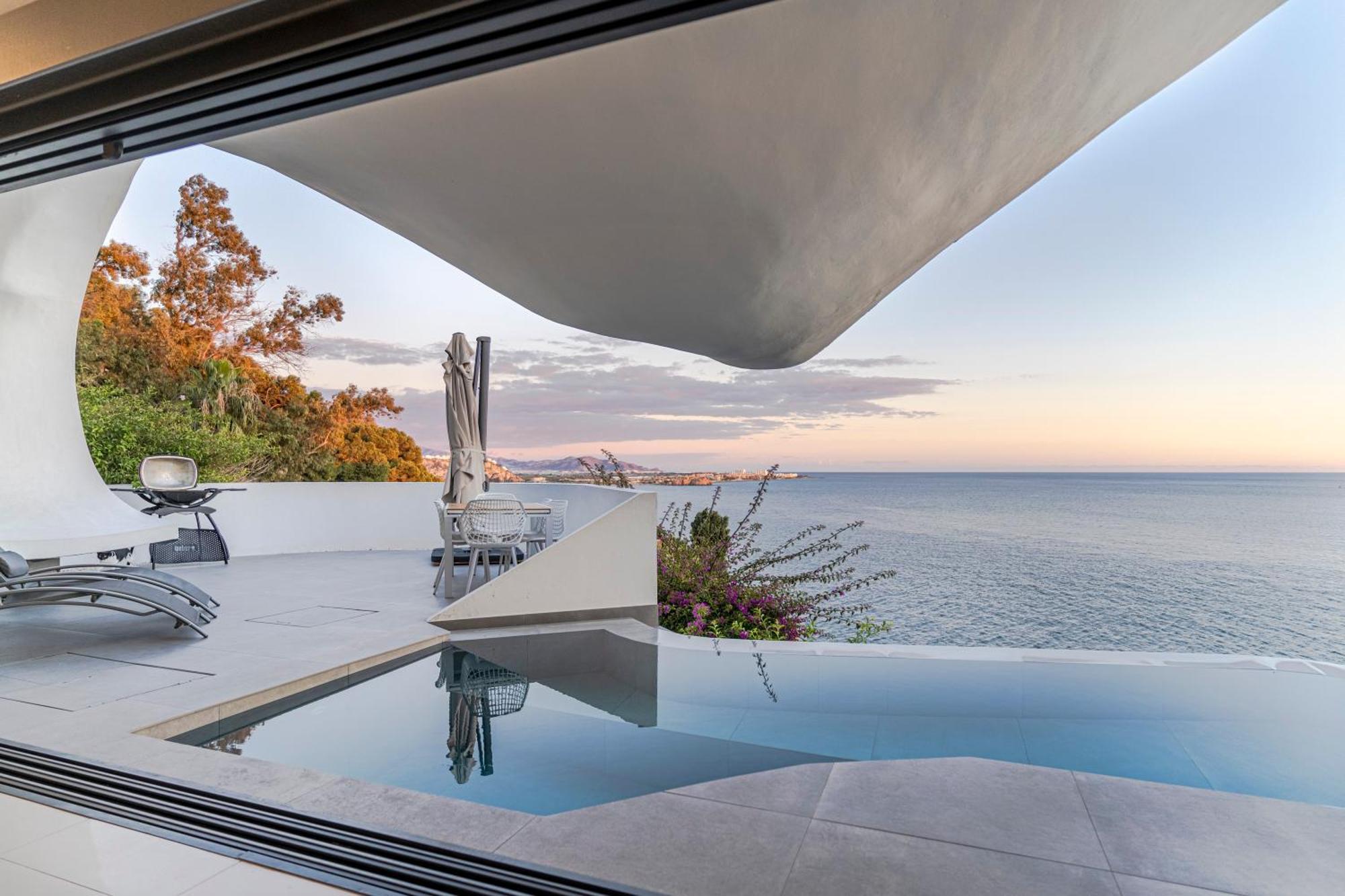 Rentitspain Casa Del Acantilado Piscina Climatizada サロブレーニャ エクステリア 写真